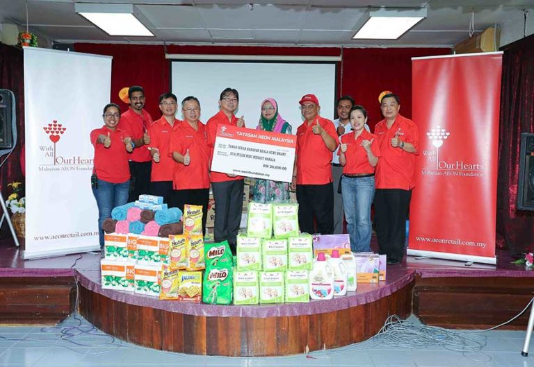 AEON FOUNDATION BRINGS FESTIVE CHEER TO SPECIAL NEEDS HOME WITH MONETARY AID AND GIFTS