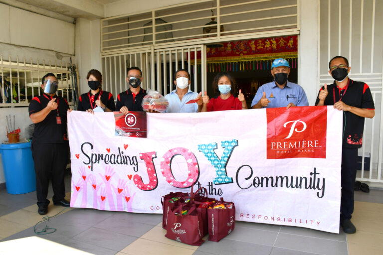 Première Hotel Rendered Post-Flood Relief Assistance For Chinese New Year