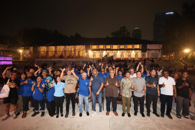 Graff For Nation 2.0 Brought Together Graffiti Artists From Six Countries in Johor, Malaysia